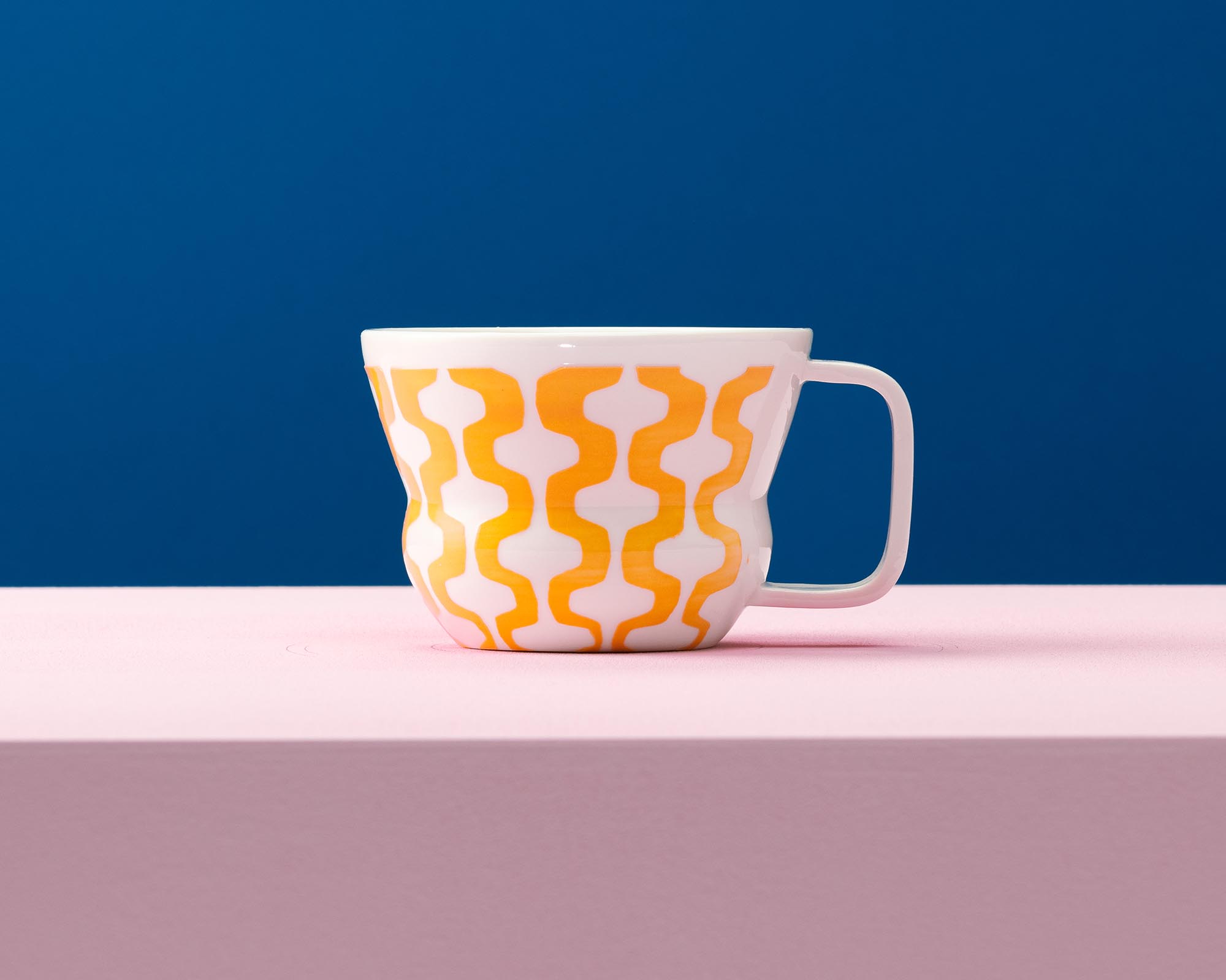 kaffeetasse-ida-senfgelb-online-shop-lo-keramik-bern_slider-01